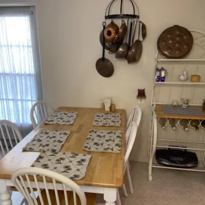 Retro Retreat – Canal-Front 2BR Close to Beach