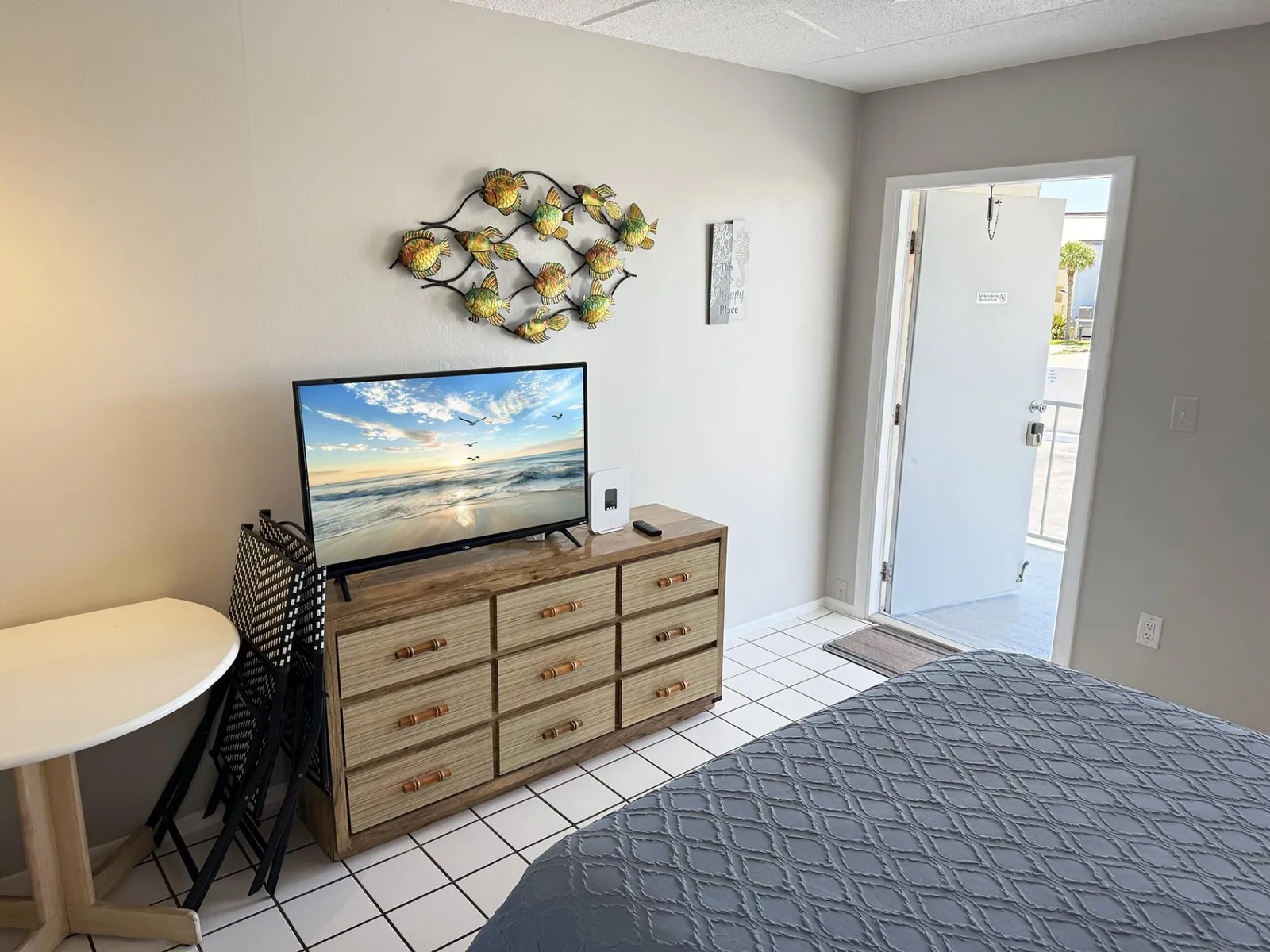 Venice Villas Upper Studio – Beach & Pool