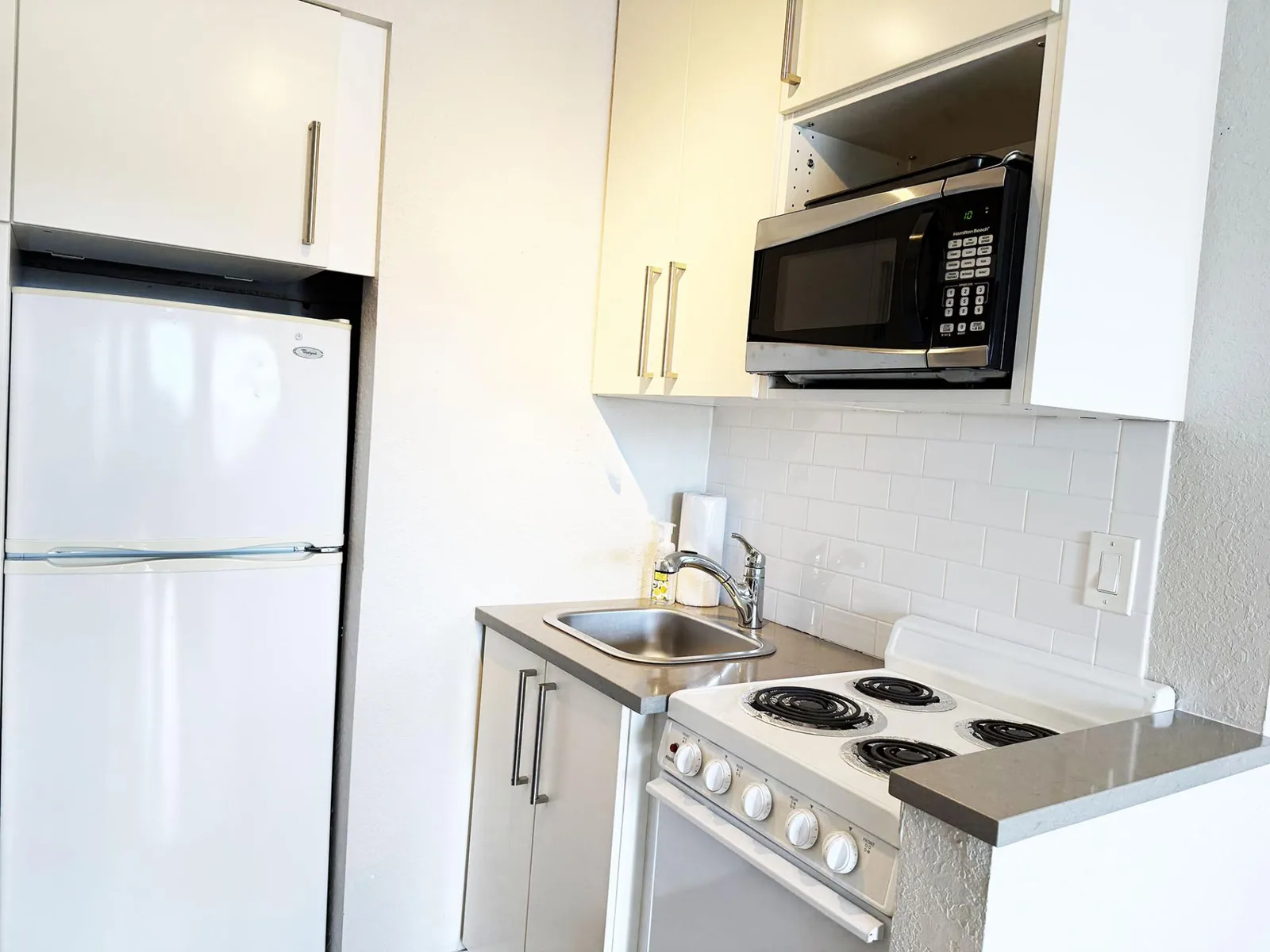 Gulf-Side Studio – Venice Villas Near Pool