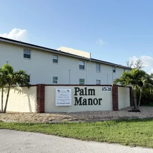 Poolside 2BR – Boca to Manasota in Minutes