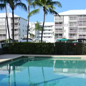 2BR – Penthouse, Pool, Beach & Water Views