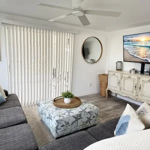 Tiki Bar Retreat – Fire Pit – Pet-Friendly