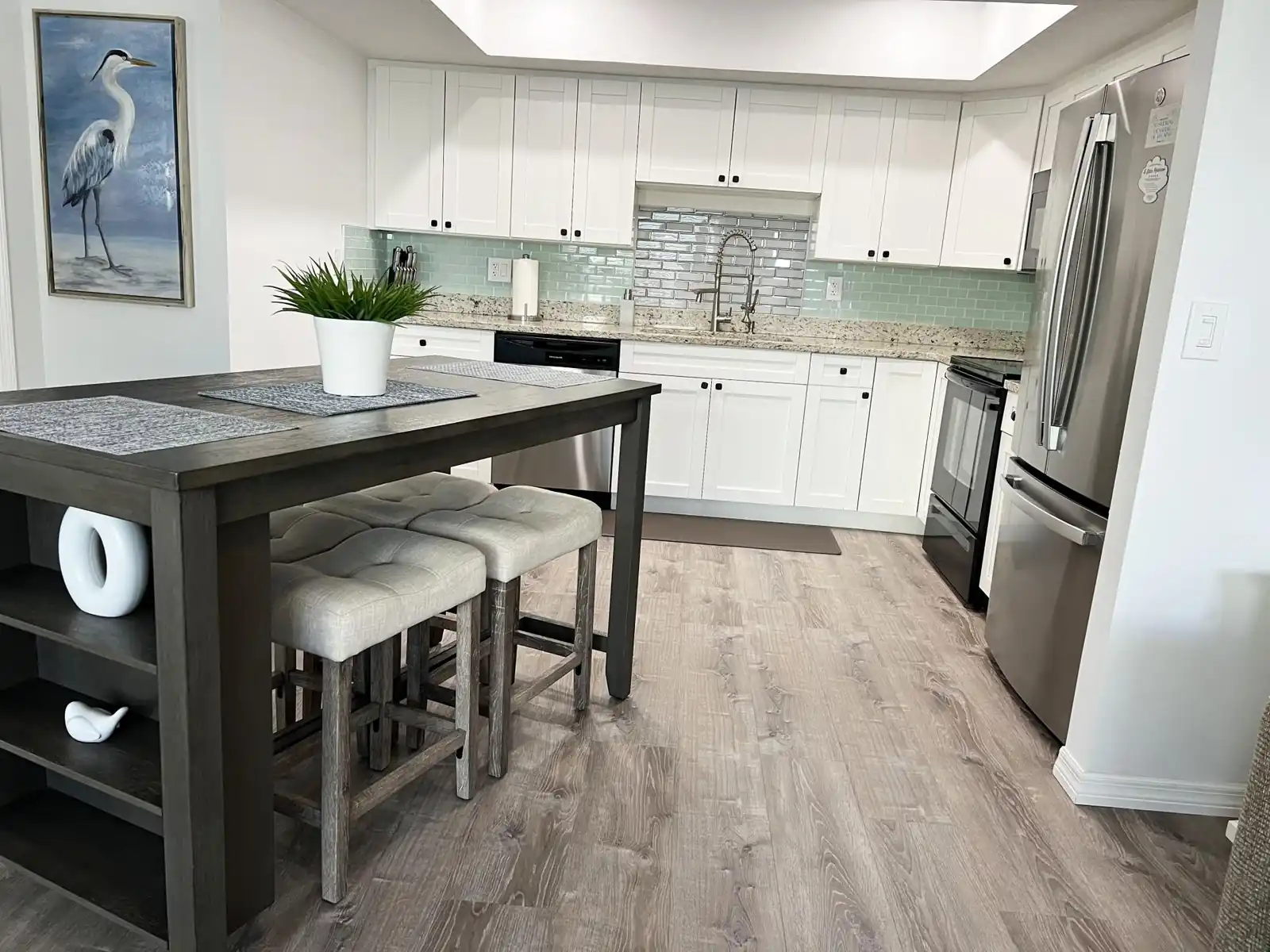 Relaxed Coastal Retreat - Pet & Boat Friendly