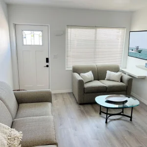 Relaxed Coastal Retreat - Pet & Boat Friendly
