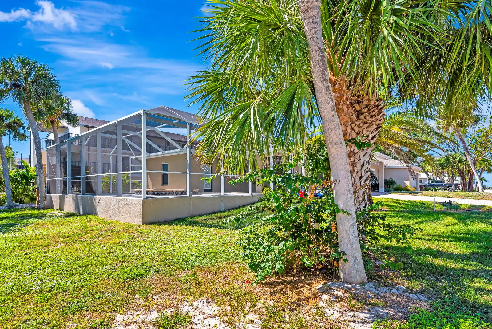 4BR Heated Pool & Hot Tub – Deeded Beach Access