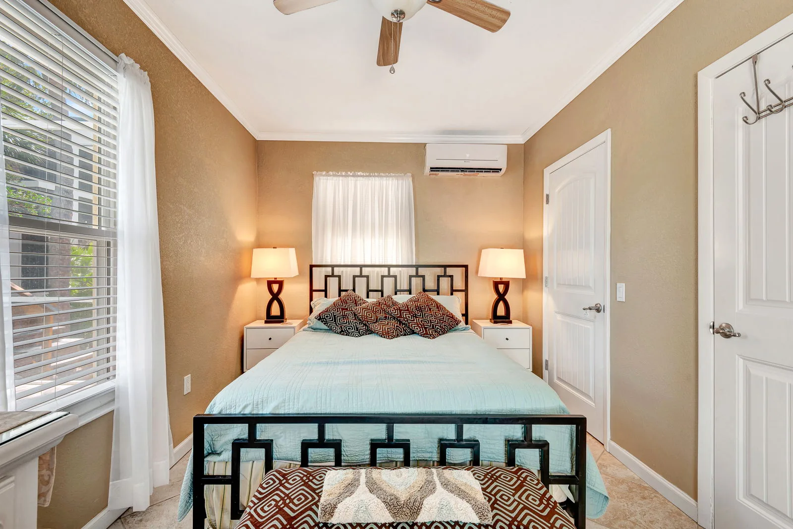 4BR Heated Pool & Hot Tub – Deeded Beach Access