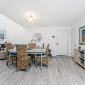 Tamarind 2BR – Bright, Beachy & Steps to the Sand