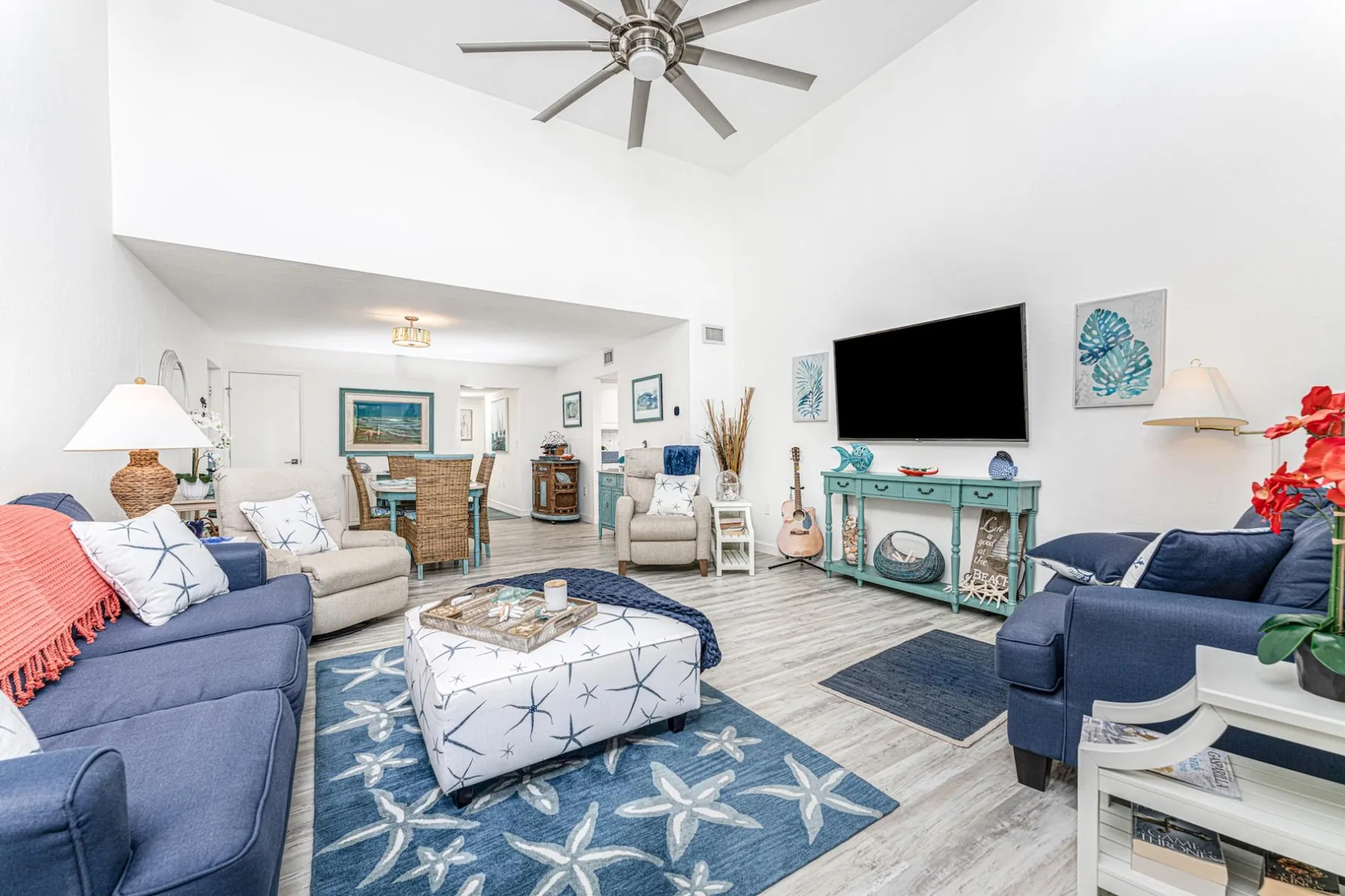 Tamarind 2BR – Bright, Beachy & Steps to the Sand