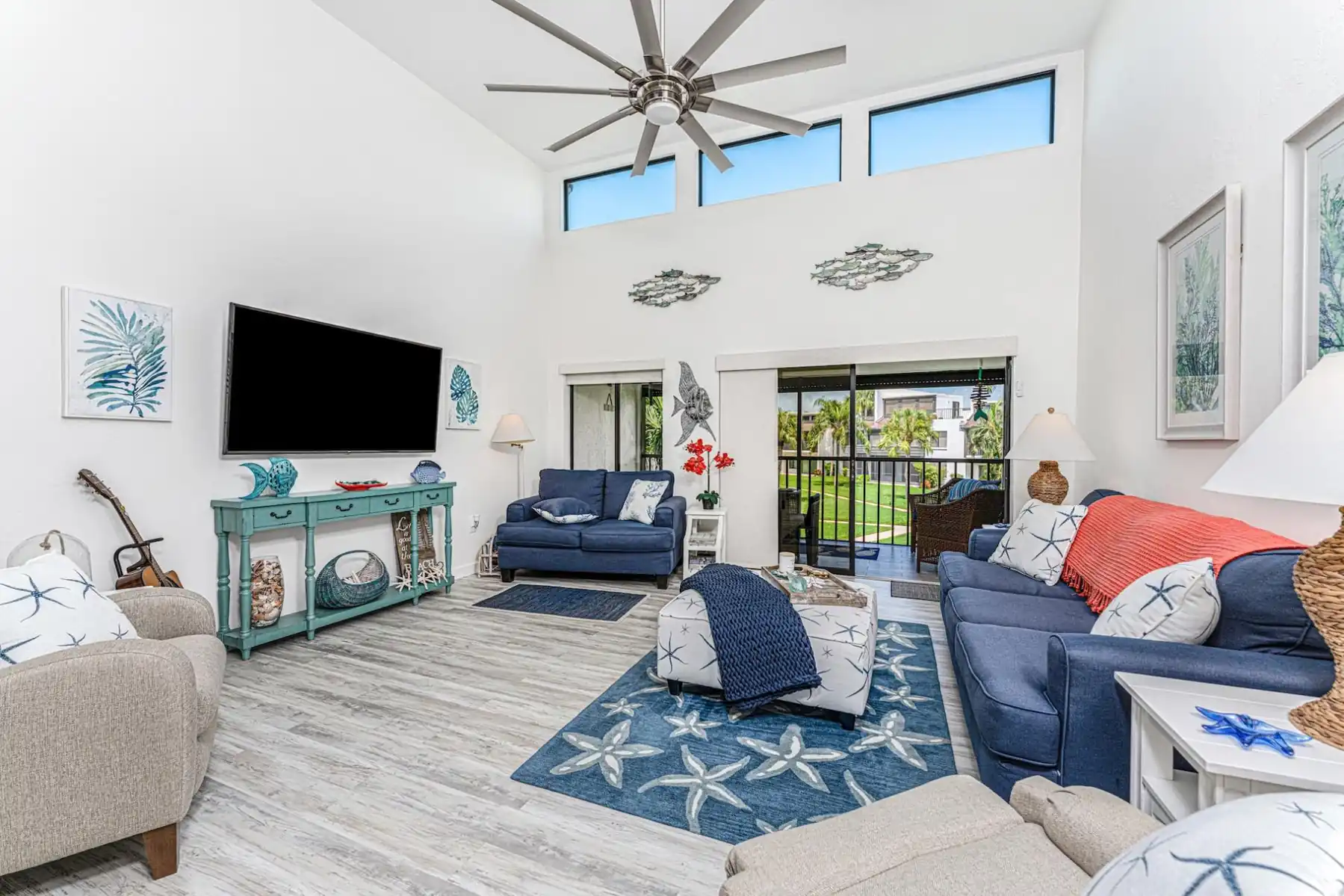Tamarind 2BR – Bright, Beachy & Steps to the Sand