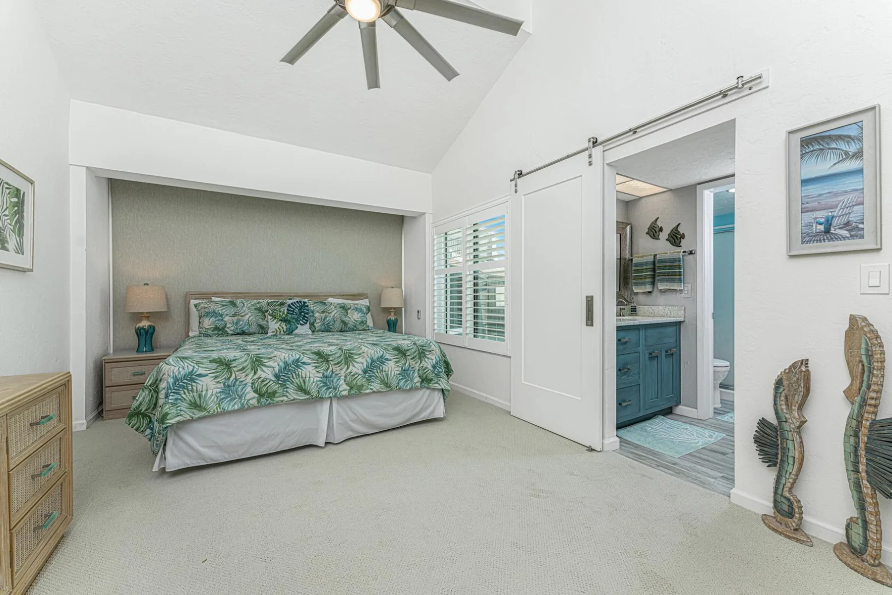 Tamarind 2BR – Bright, Beachy & Steps to the Sand