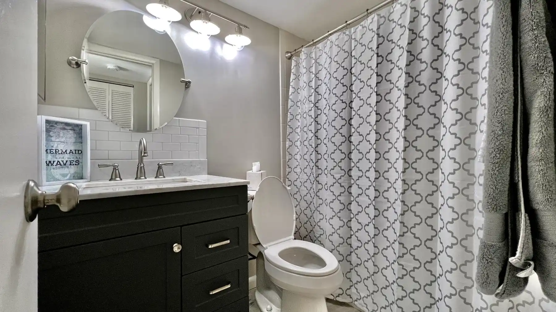 2BR Sandpiper Key - Walk to Beach & Dining