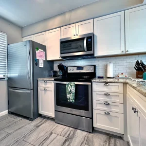 2BR Sandpiper Key - Walk to Beach & Dining