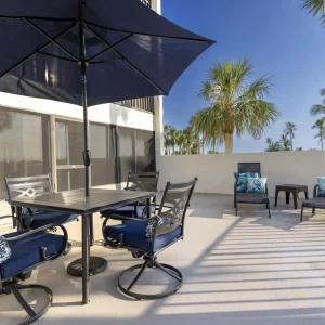2BR Sandpiper Key - Walk to Beach & Dining