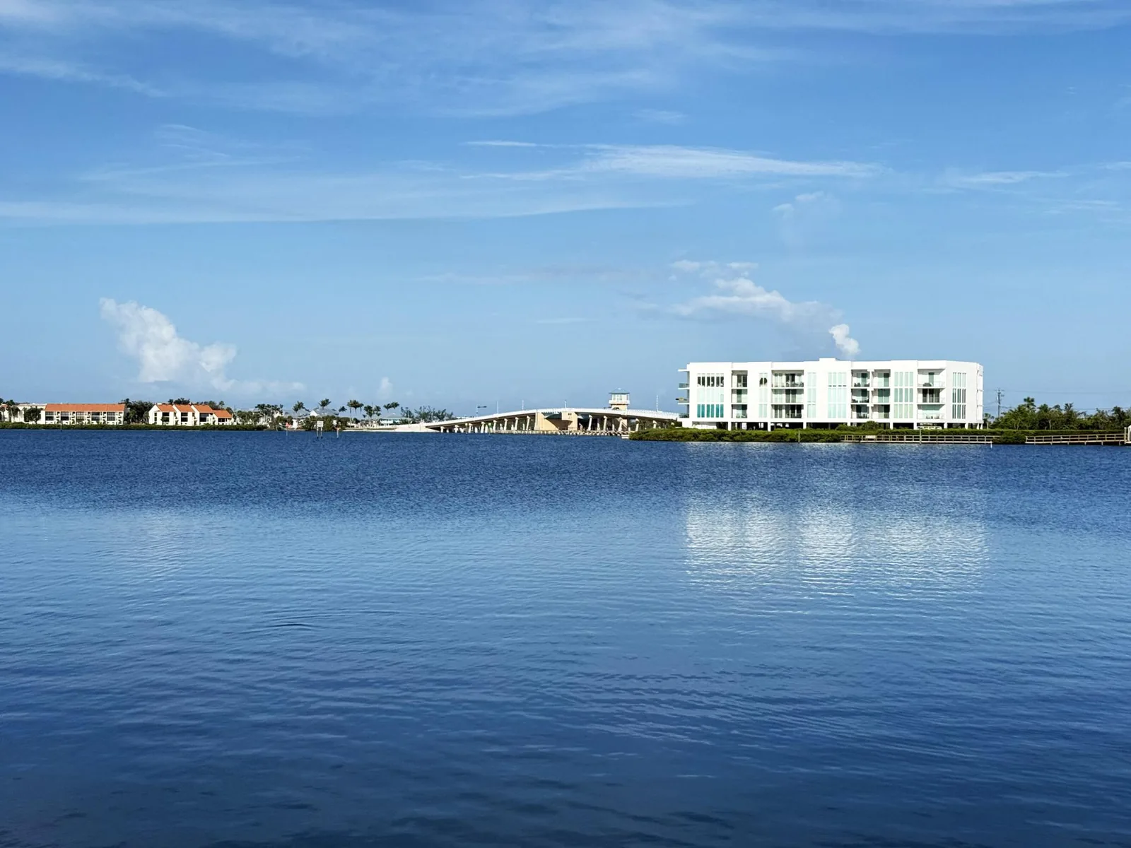 Lemon Bay Canal Home – Pool Hot Tub & Boat Dock