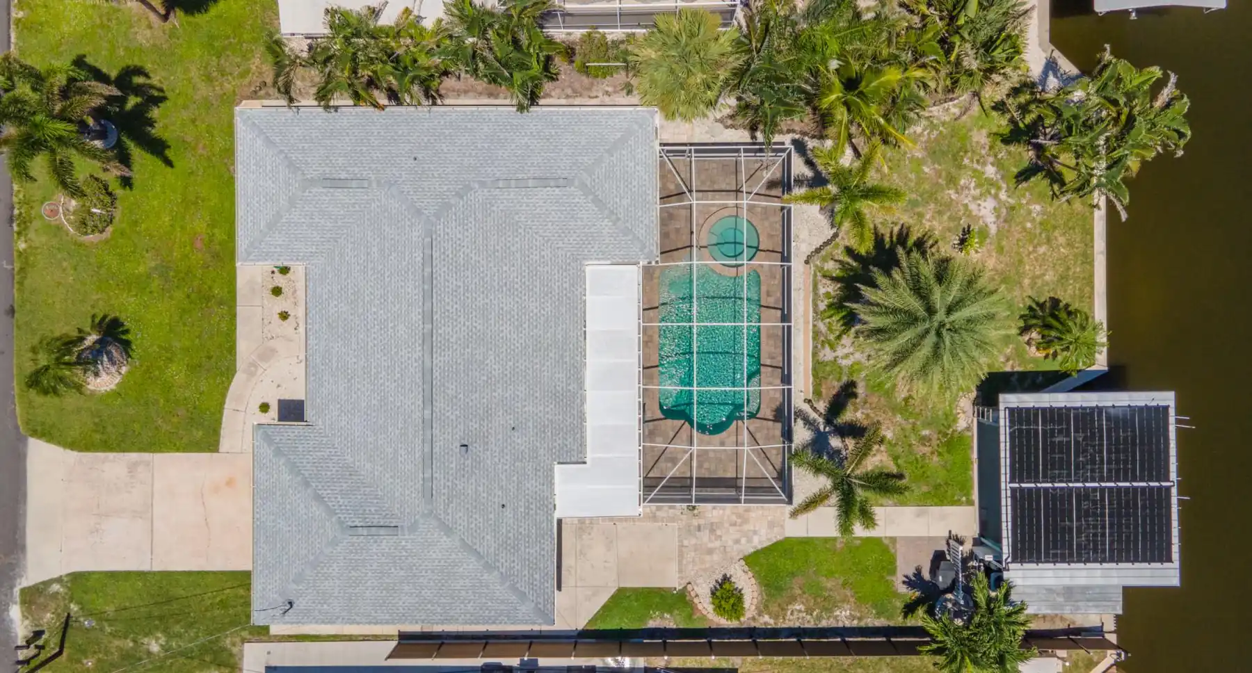 Lemon Bay Canal Home – Pool Hot Tub & Boat Dock