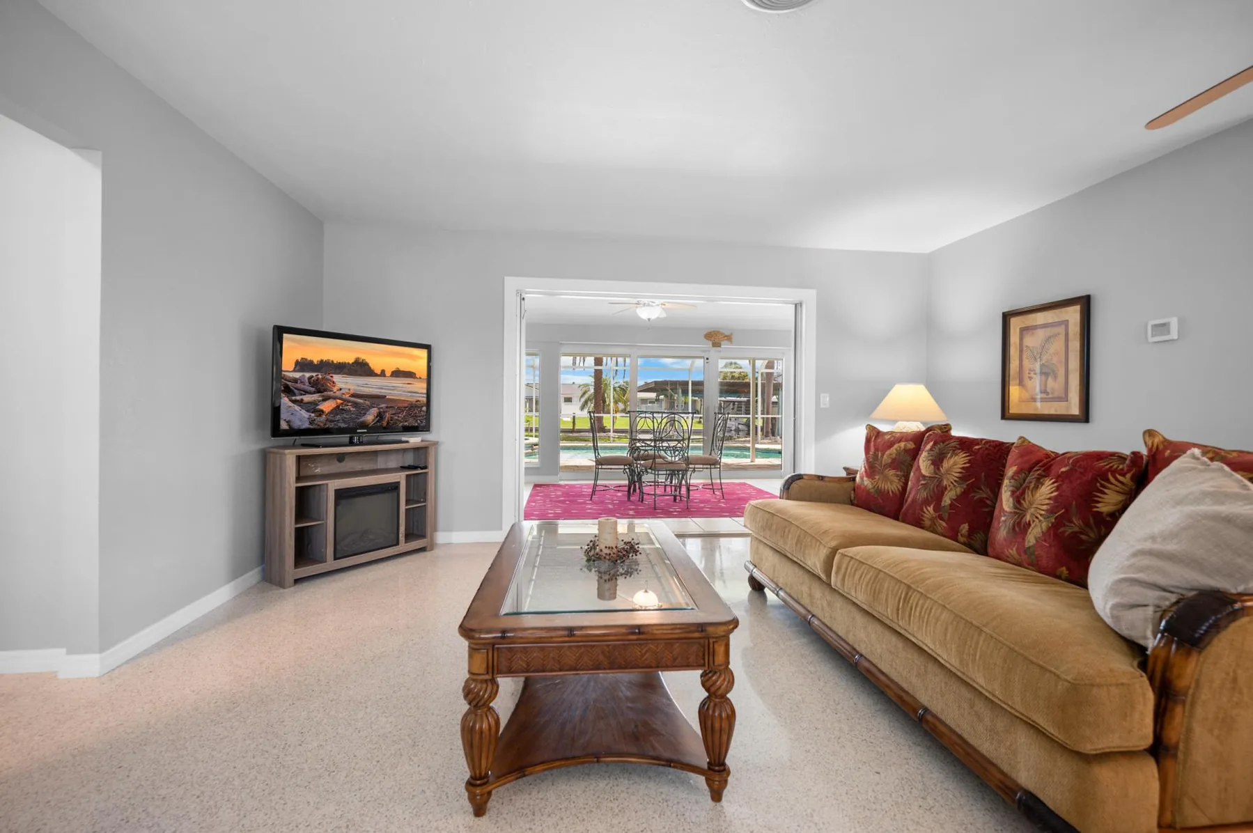 Lemon Bay Canal Home – Pool Hot Tub & Boat Dock