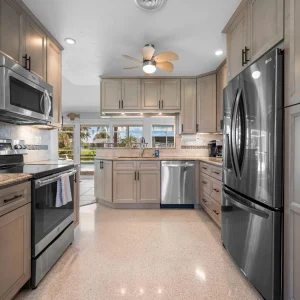 Lemon Bay Canal Home – Pool Hot Tub & Boat Dock