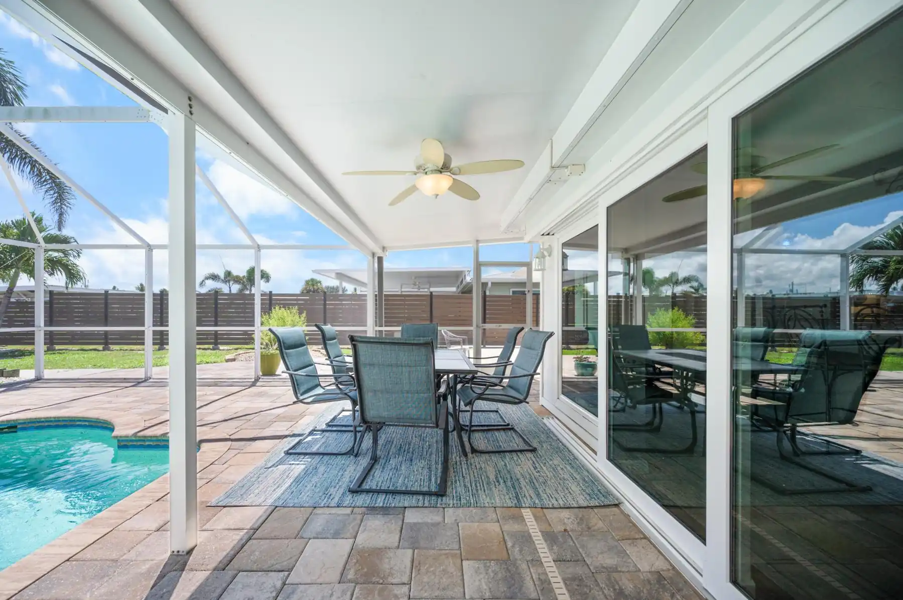 Lemon Bay Canal Home – Pool Hot Tub & Boat Dock