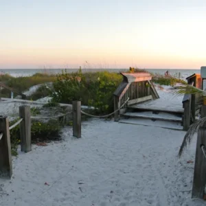 Santa Maria • Beach & Boating Getaway • Sleeps 8