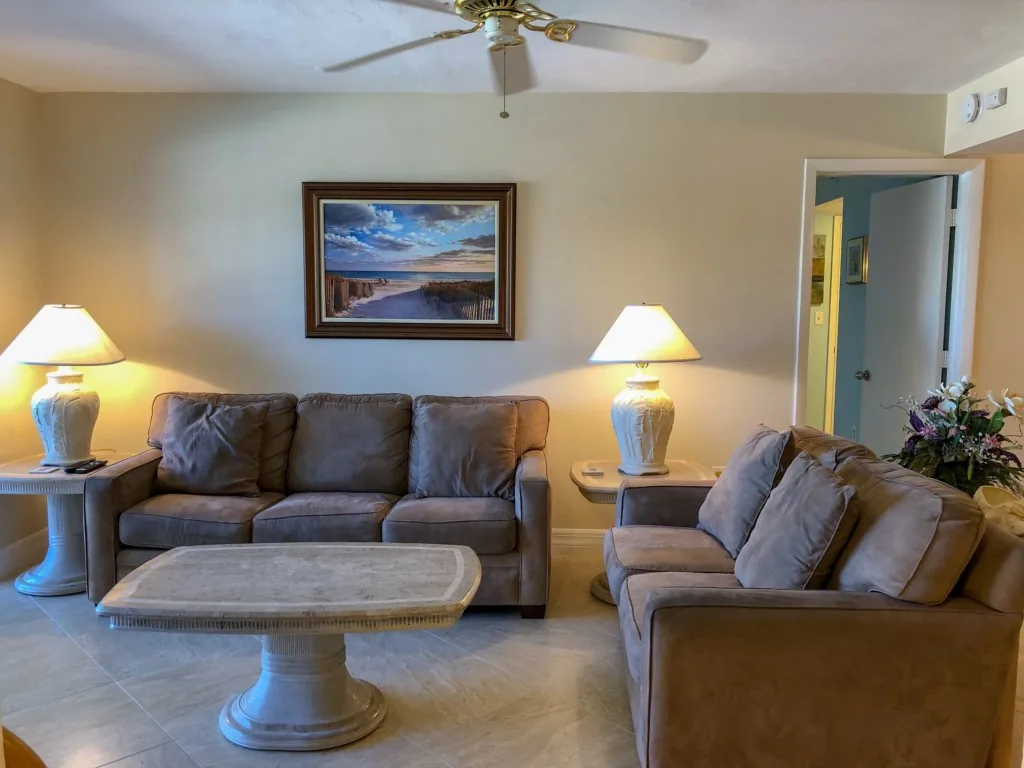 Santa Maria • Beach & Boating Getaway • Sleeps 8