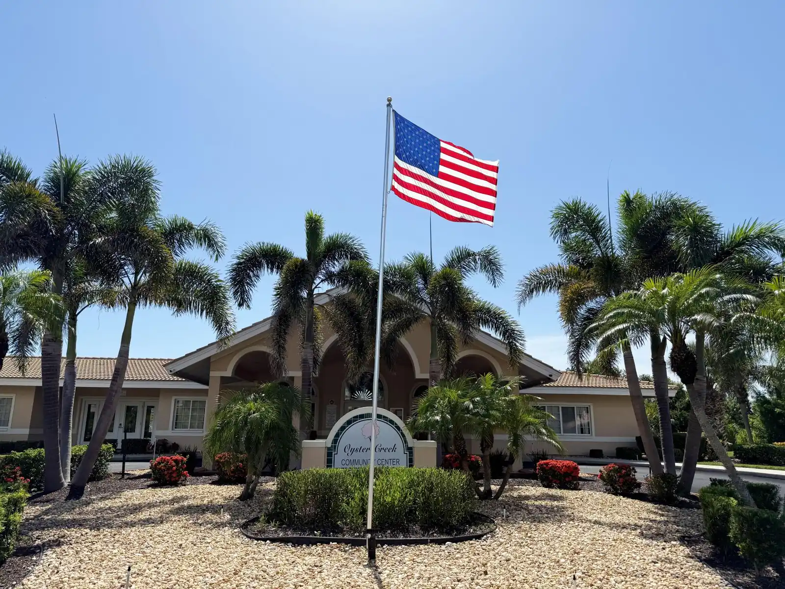 Golf & Gulf – Pool Home Near Beach w/ Cart
