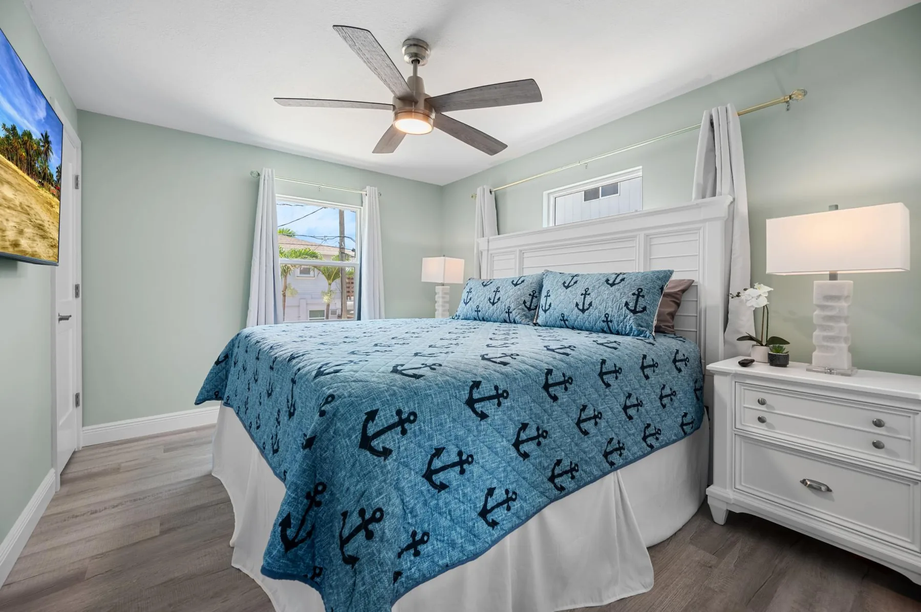 Steps to Sand – 2BR Beach Vibes + Bikes & BBQ
