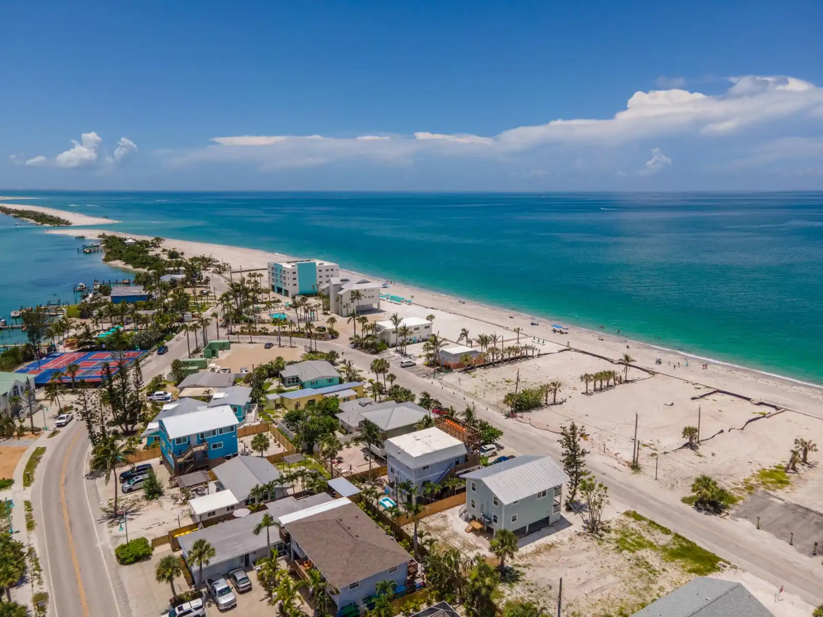 Steps to Sand – 2BR Beach Vibes + Bikes & BBQ