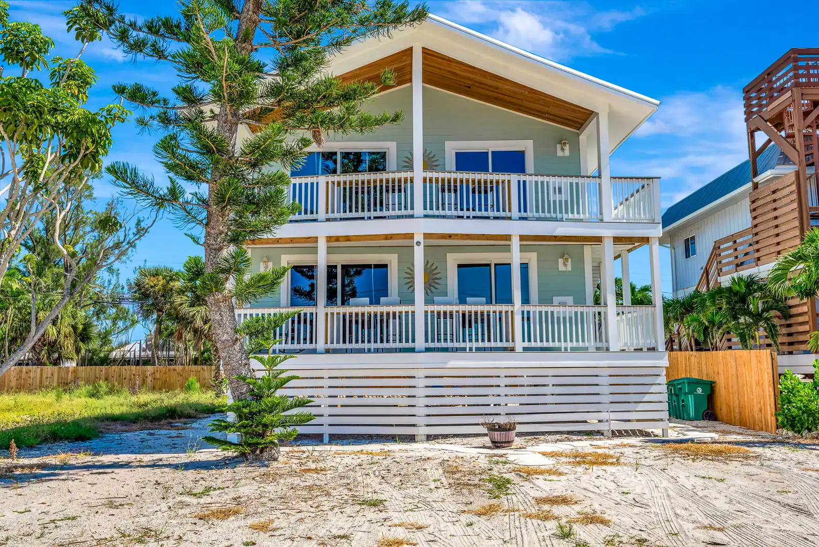 Steps to Sand – 2BR Beach Vibes + Bikes & BBQ