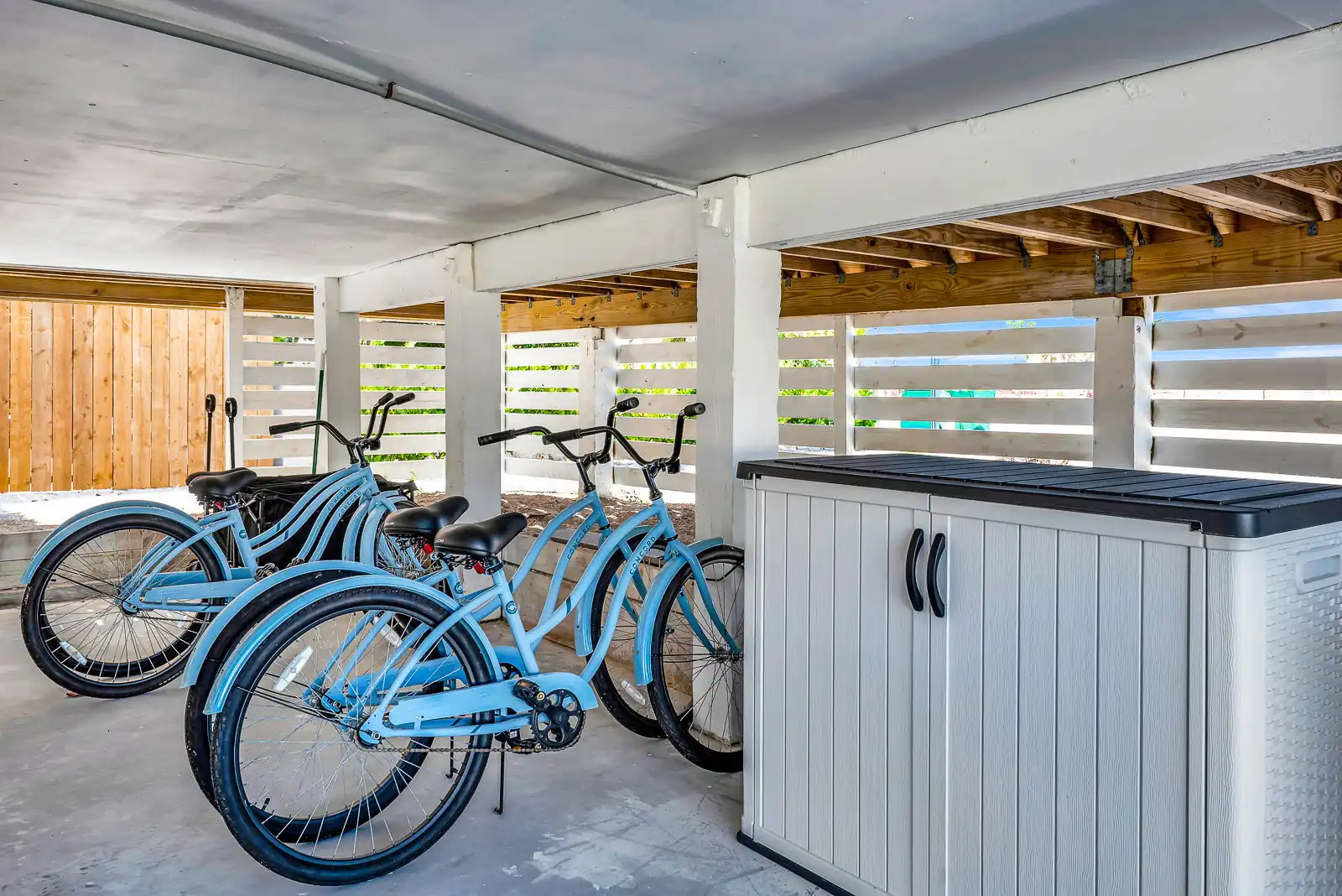 Steps to Sand – 2BR Beach Vibes + Bikes & BBQ