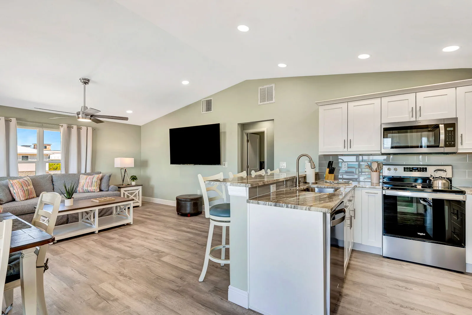 Steps to Sand – 2BR Beach Vibes + Bikes & BBQ