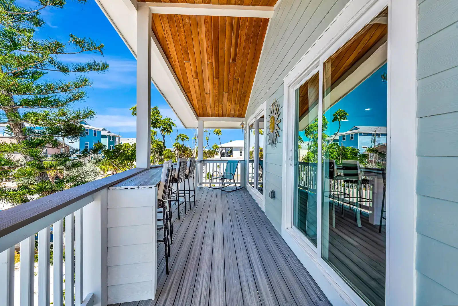 Steps to Sand – 2BR Beach Vibes + Bikes & BBQ