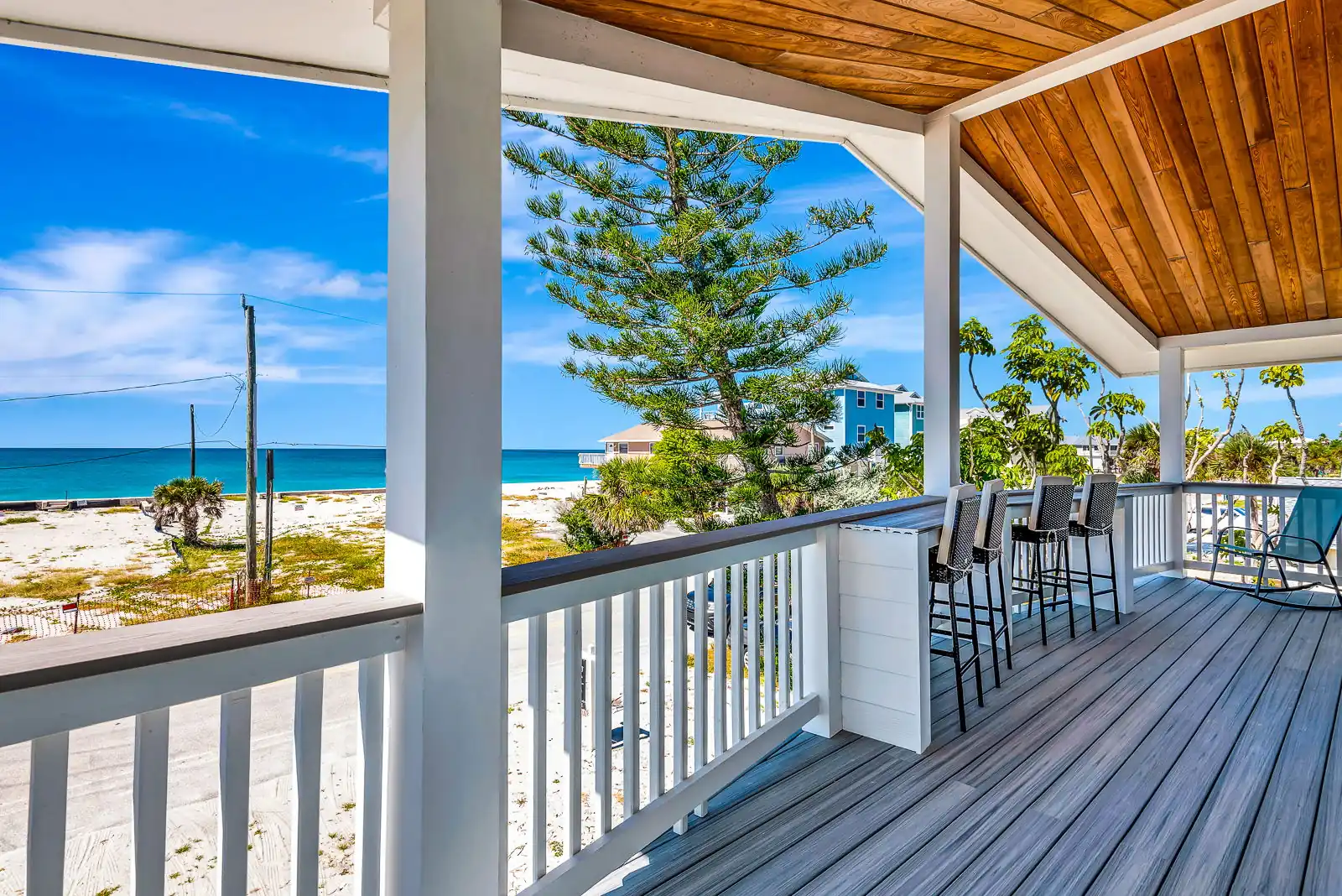 Steps to Sand – 2BR Beach Vibes + Bikes & BBQ