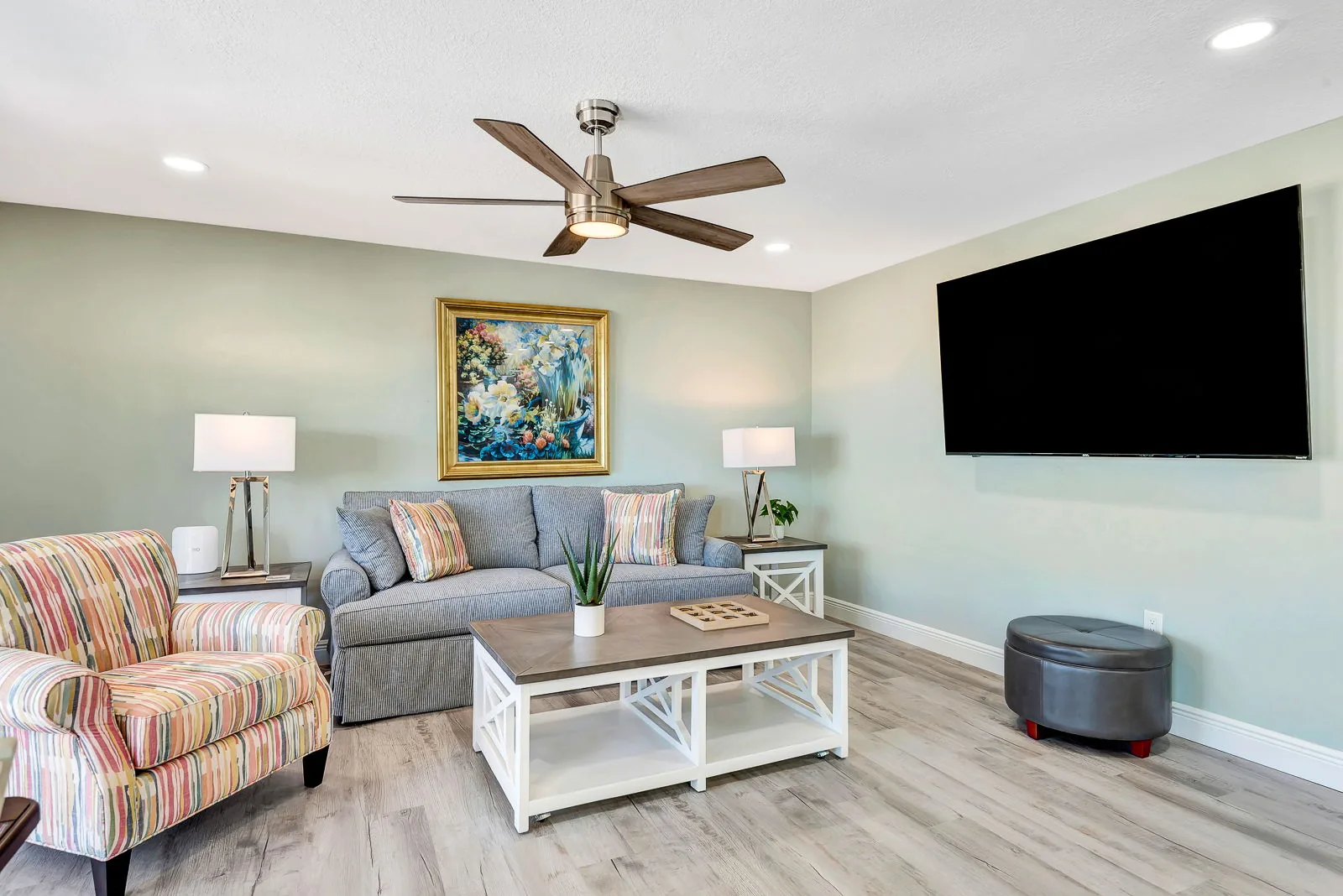 Steps to Sand – 2BR Beach Vibes + Bikes & BBQ