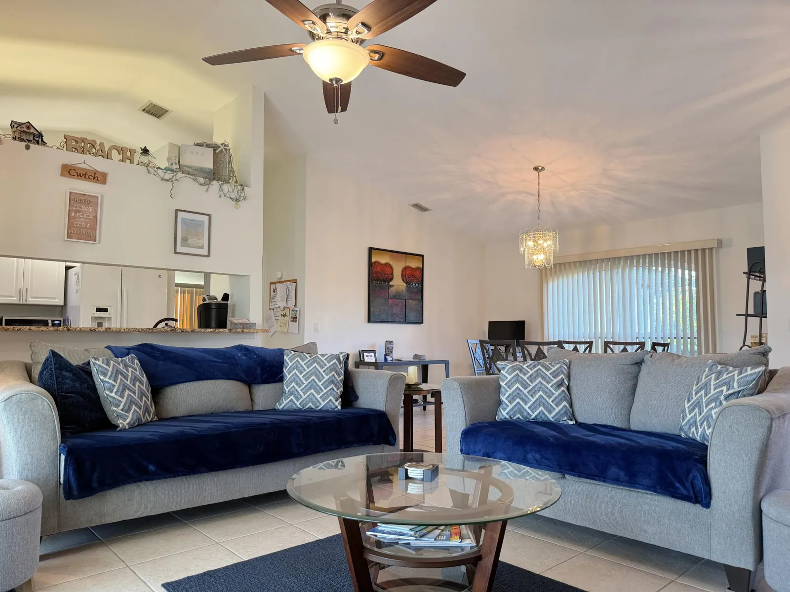 Sunny Pool Villa – Bikes, Beaches & Golf