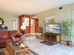 Bayside 2BR – Walk-Out Patio by Heated Pool