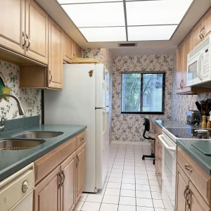 Bayside 2BR – Walk-Out Patio by Heated Pool