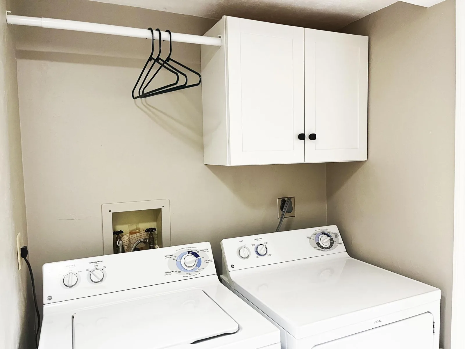 Bayside 2BR – Walk-Out Patio by Heated Pool