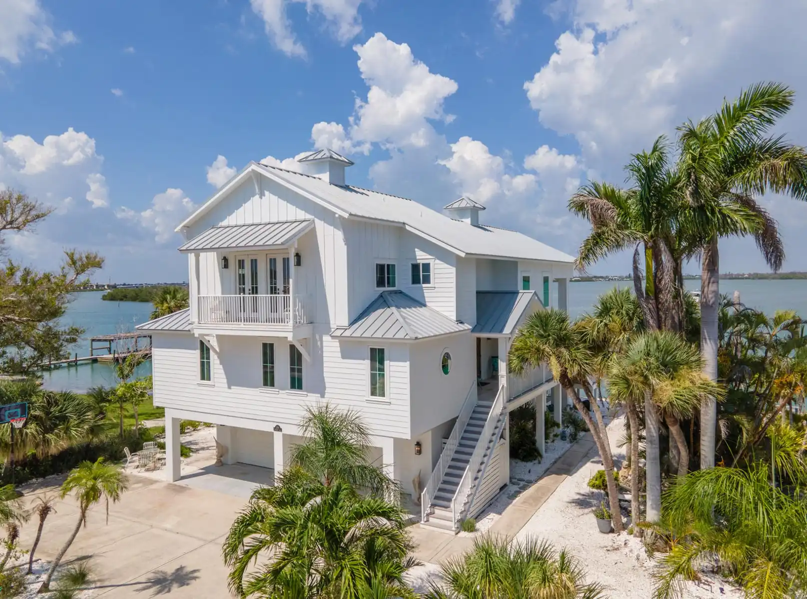 Lemon Bay Luxe – Dock, Beach & Manasota Vibes