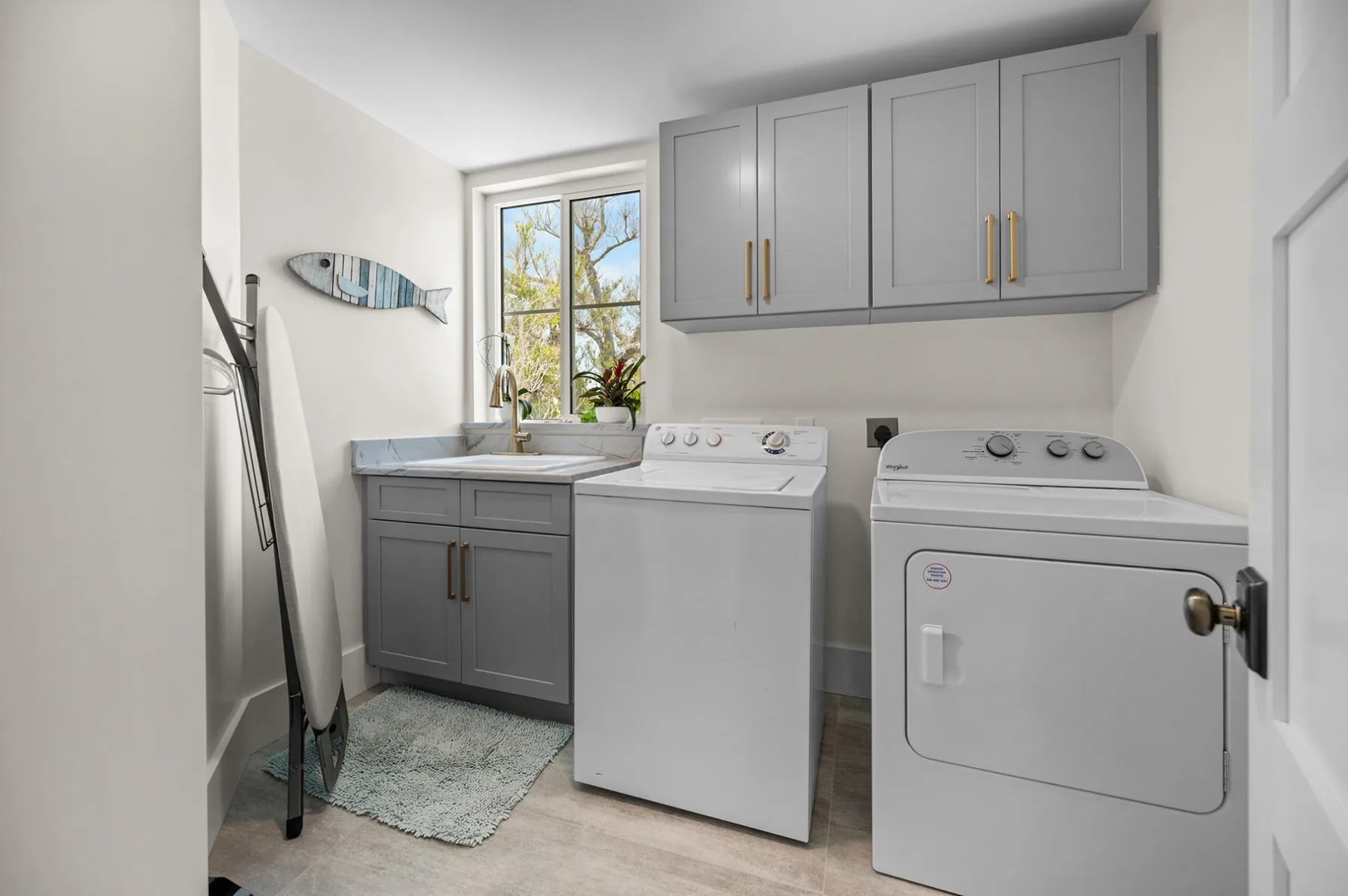 Lemon Bay Luxe – Dock, Beach & Manasota Vibes