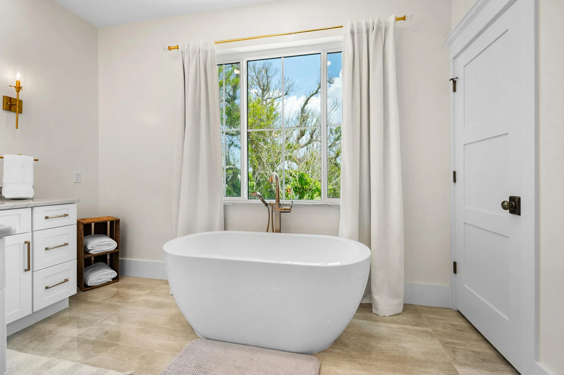 Lemon Bay Luxe – Dock, Beach & Manasota Vibes