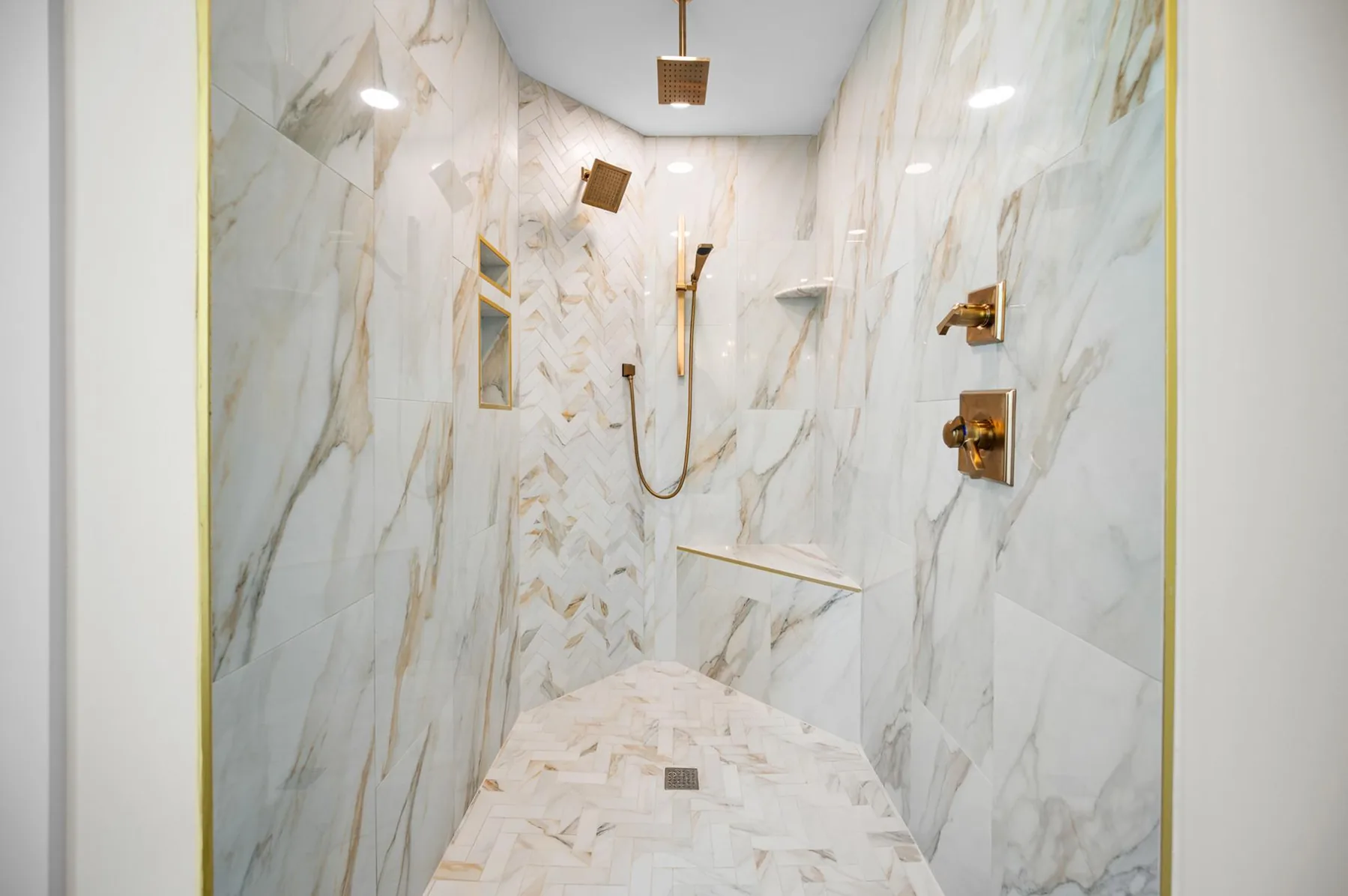 Lemon Bay Luxe – Dock, Beach & Manasota Vibes