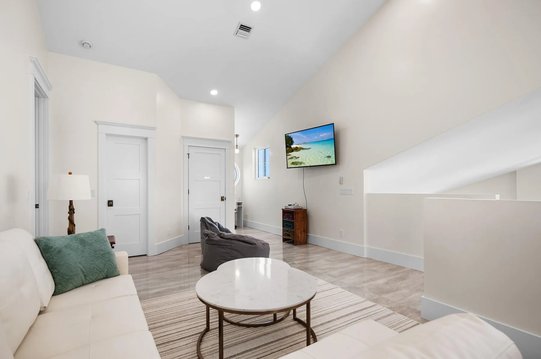 Lemon Bay Luxe – Dock, Beach & Manasota Vibes