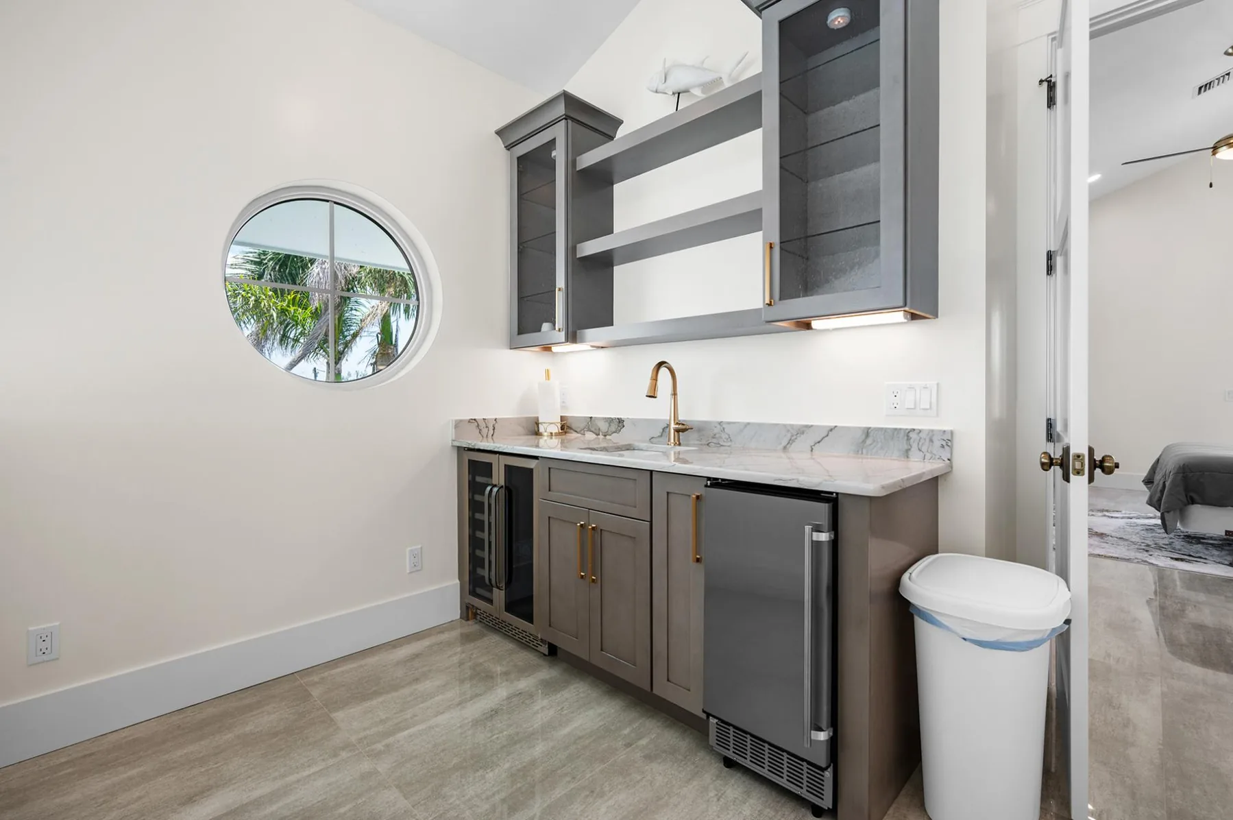 Lemon Bay Luxe – Dock, Beach & Manasota Vibes