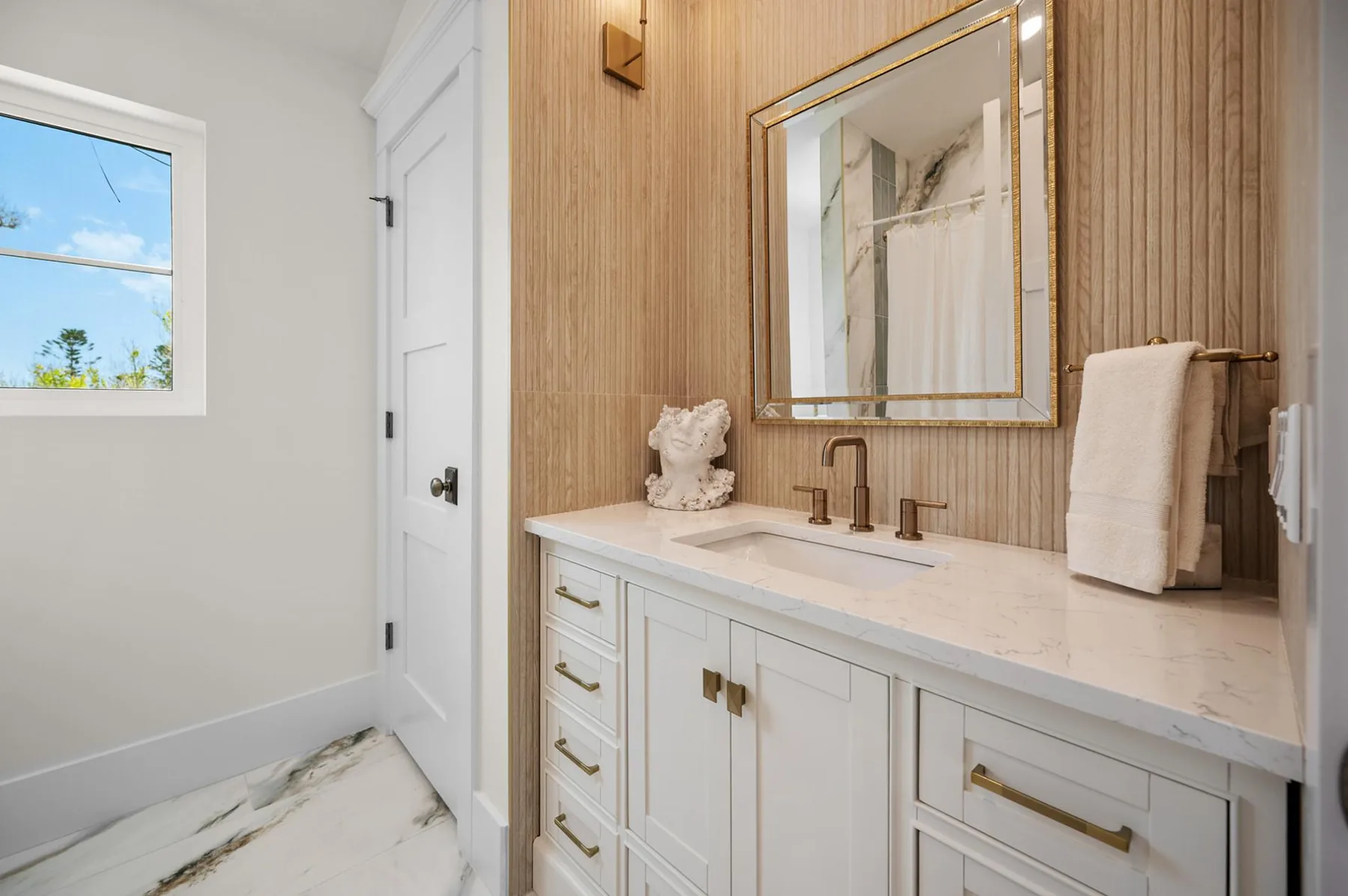 Lemon Bay Luxe – Dock, Beach & Manasota Vibes
