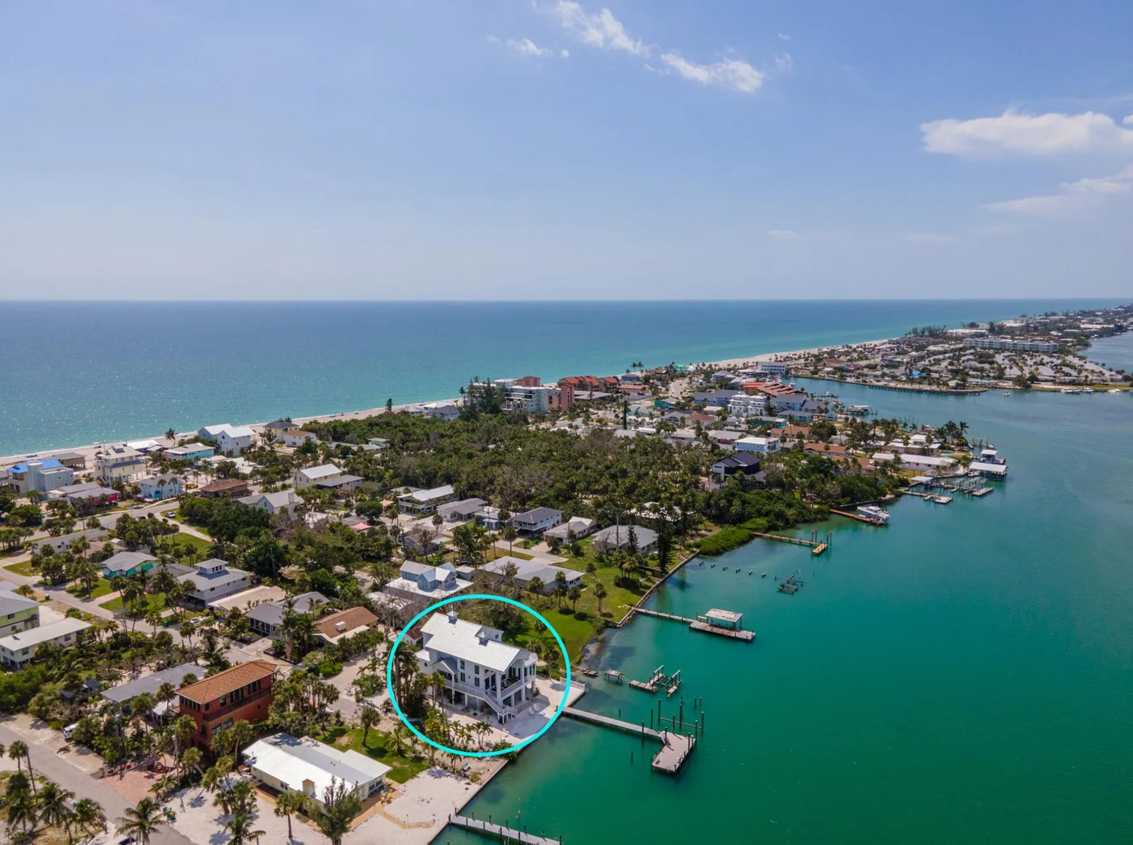 Lemon Bay Luxe – Dock, Beach & Manasota Vibes
