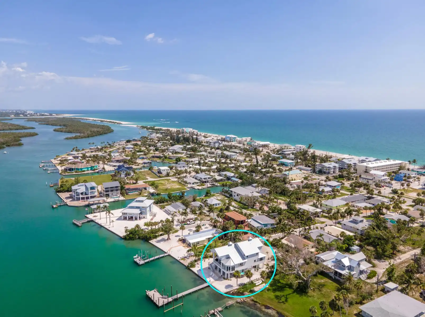 Lemon Bay Luxe – Dock, Beach & Manasota Vibes