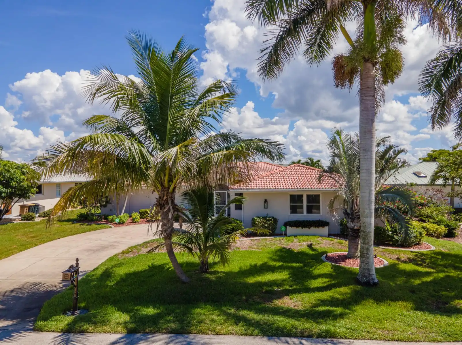 3BR Waterfront Home – Heated Saltwater Pool & Dock