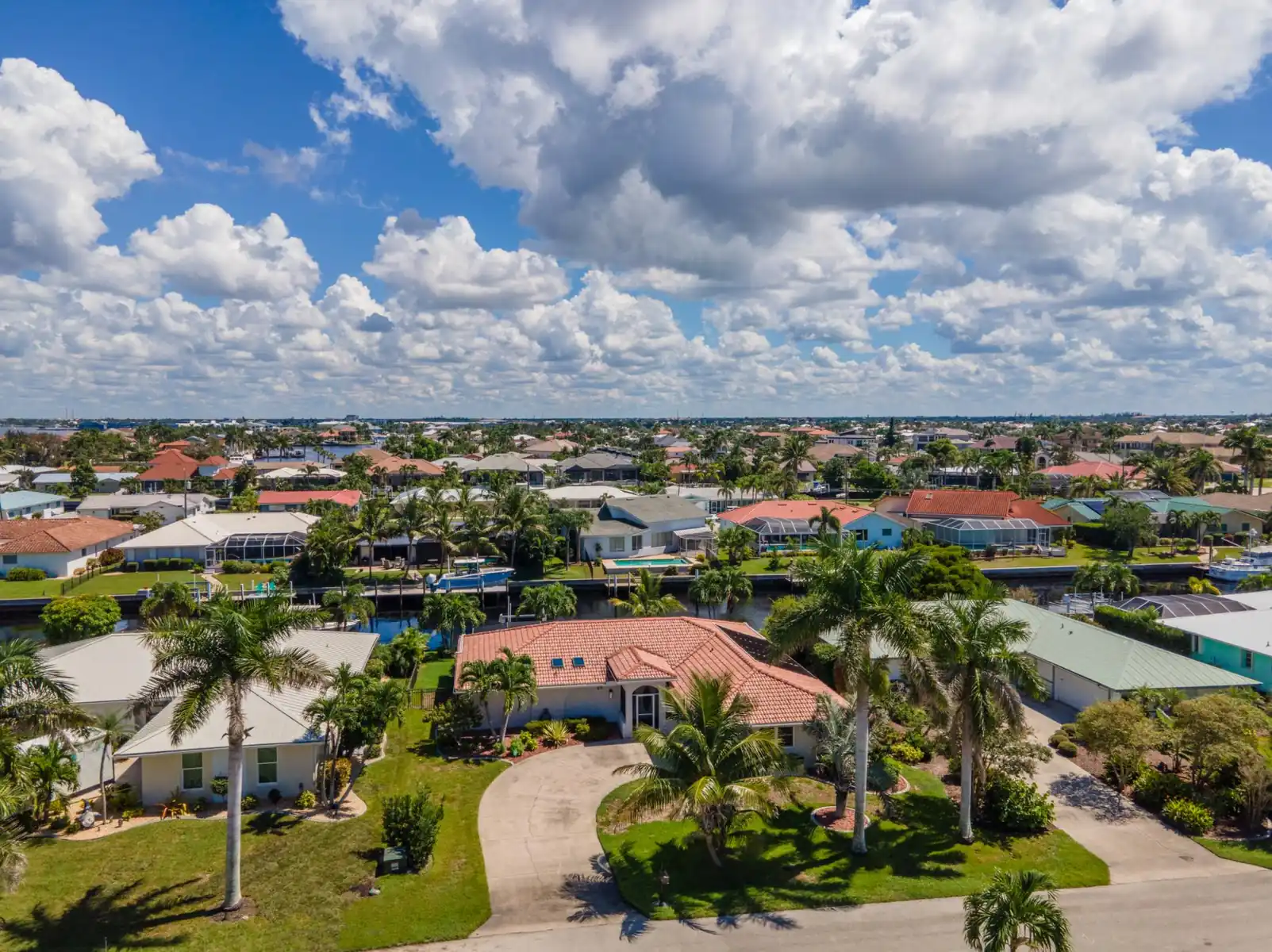 3BR Waterfront Home – Heated Saltwater Pool & Dock