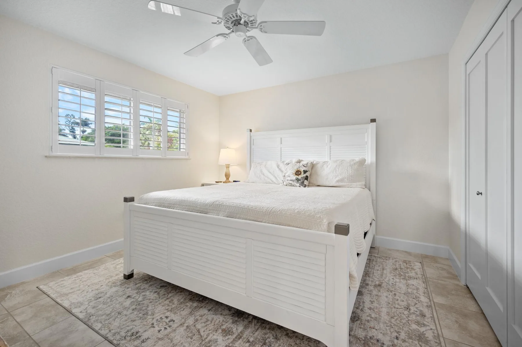3BR Waterfront Home – Heated Saltwater Pool & Dock