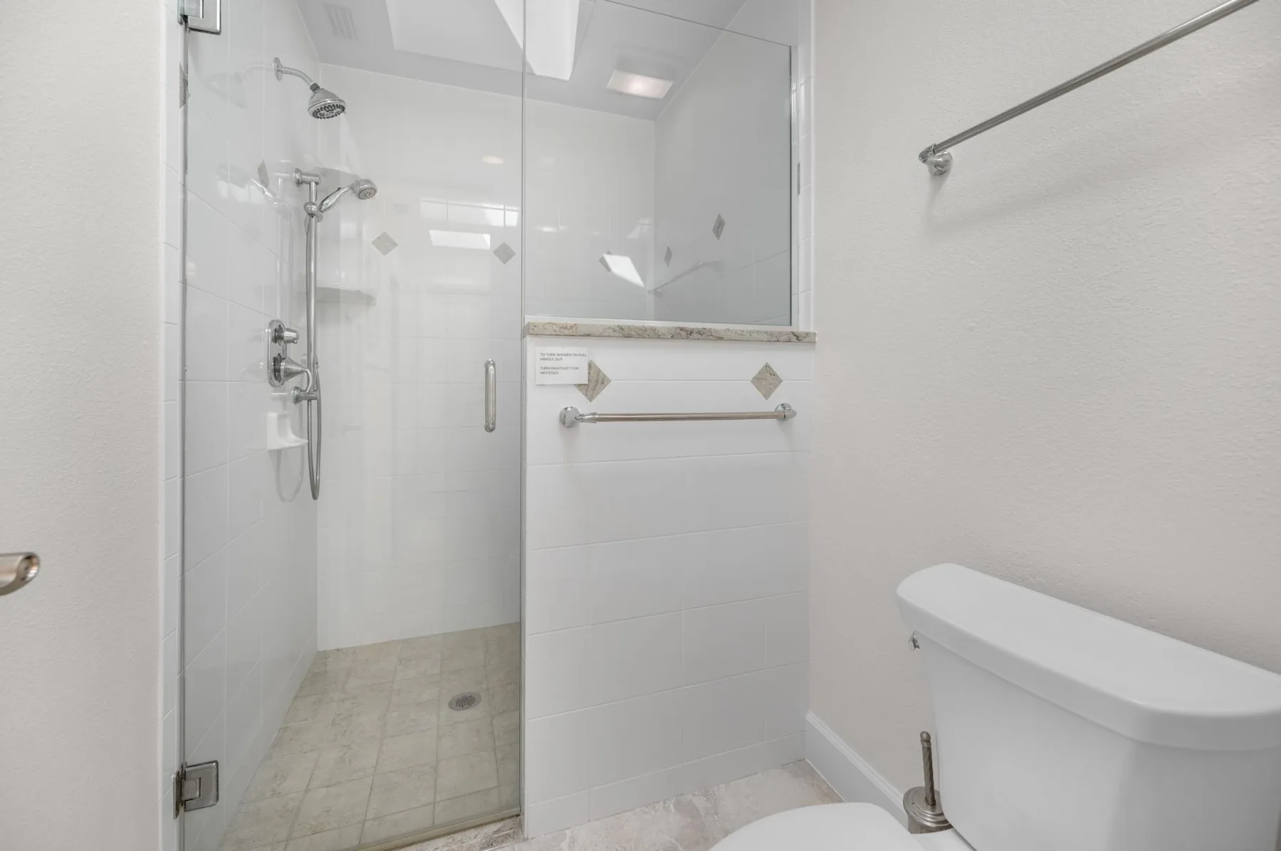 3BR Waterfront Home – Heated Saltwater Pool & Dock